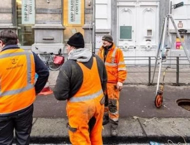 Διαρρήκτες έκαναν ριφιφί σε τράπεζα μέσω... υπονόμων!